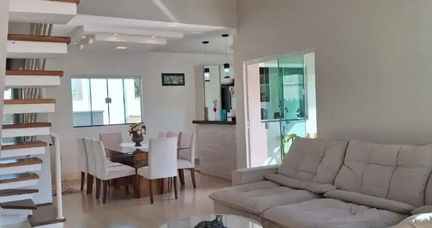 Casa com 3 quartos à venda no Jardim Itália, São Pedro 