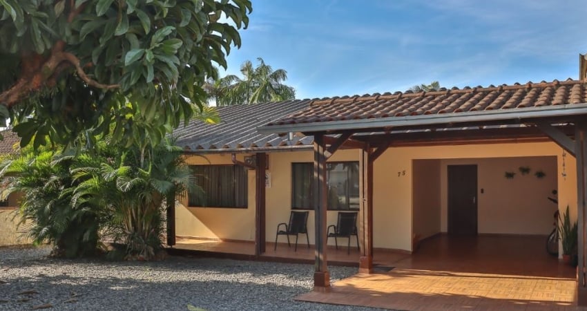 Casa com 4 quartos à venda no Rio Morto, Indaial 