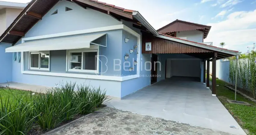Casa com amplo terreno e área de festa no bairro nações, em timbó
