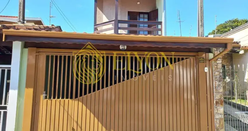 Sobrado Espaçoso com 3 Suítes - Localização Privilegiada em Pindamonhangaba