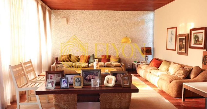Casa com 4 quartos à venda na Vila Paraiba, Guaratinguetá 