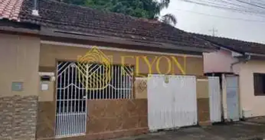 Casa com 2 quartos à venda no Centro, Piquete 