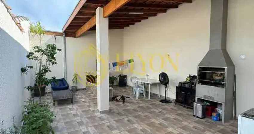 Casa à venda no bairro Conjunto Habitacional Terra dos Ipês I (Sul) - Pindamonhangaba/SP