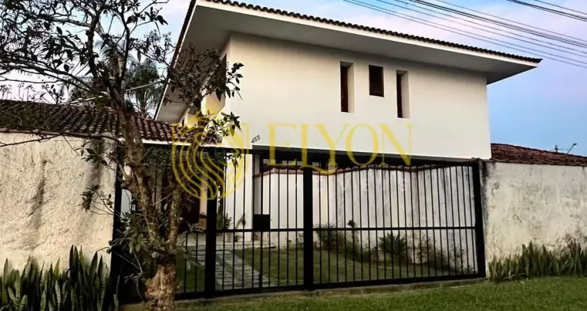 Sobrado Alto Padrão em Belveder Clube dos 500, Guaratinguetá/SP