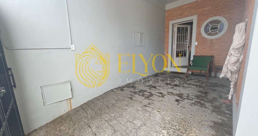 Casa com 6 quartos para alugar no Centro, Guaratinguetá 