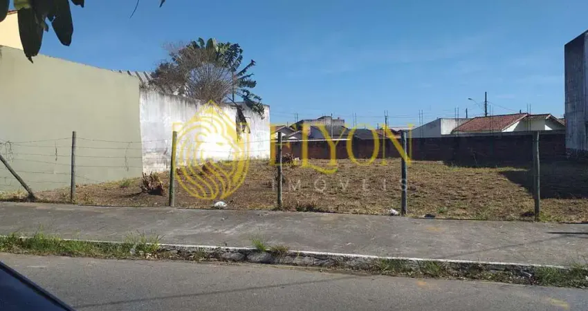 VENDO DOIS TERRENOS MEDINDO 10X25, BEM LOCALIZADO, VILLAGE SANTANA, GUARATINGUETÁ SP.