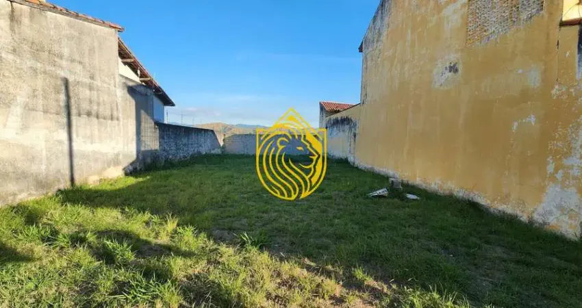 Chácara / sítio à venda no Parque das Árvores, Guaratinguetá 