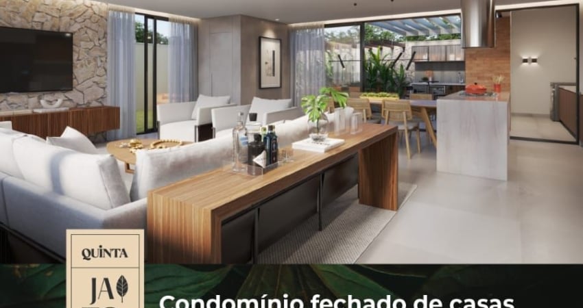 CASA DE CONDOMINIO EM MORADA.