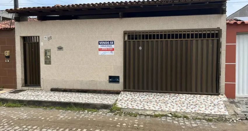 Linda casa em localização estratégica na bahia  na cidade bahia