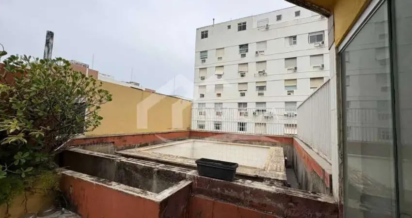 Maravilhosa cobertura duplex em rua nobre de ipanema com vaga na escritura