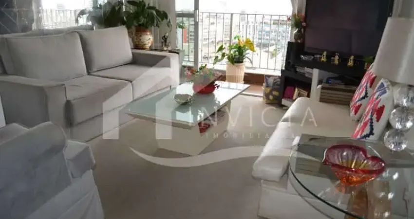 Maravilhoso tres qartos com uma suite e duas vagas na escritura em copacabana!!