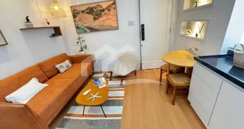 Sua oportunidade de investimento de quarto e sala reformado no quadrilátero do charme é agora!