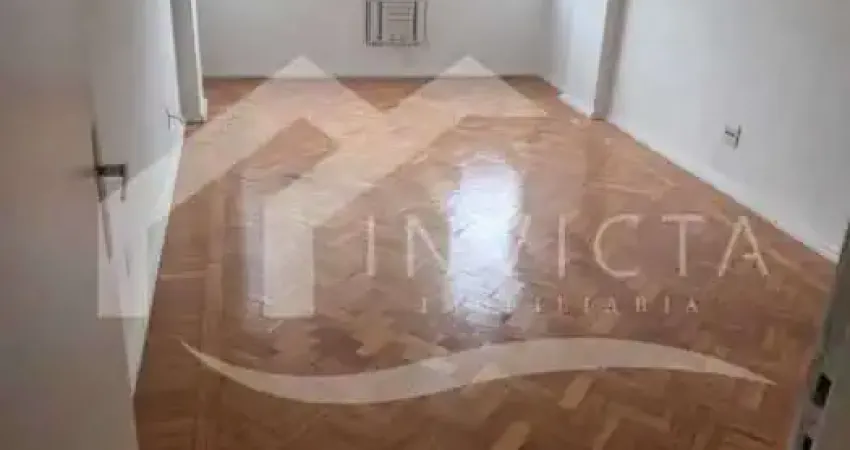 Apartamento em região estratégica, perto de tudo: transporte, serviços e lazer.