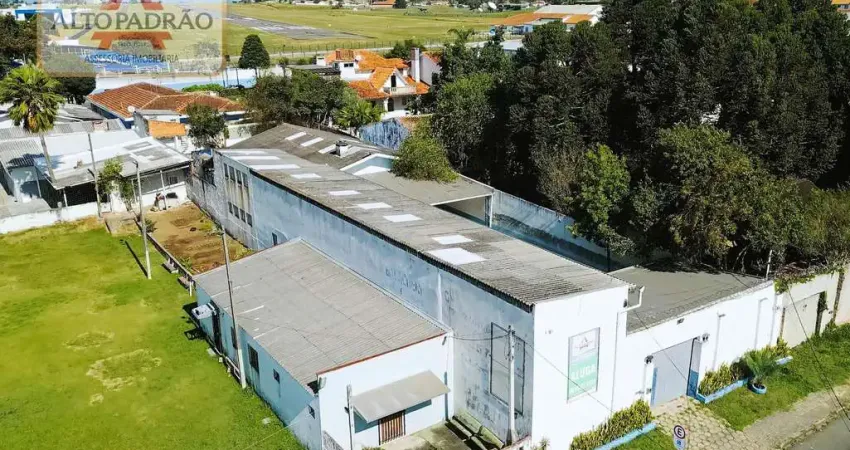 Casa comercial para alugar no Bacacheri, Curitiba