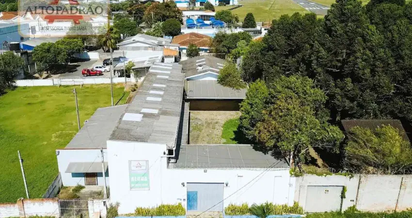 Casa comercial com 12 salas para alugar no Bacacheri, Curitiba