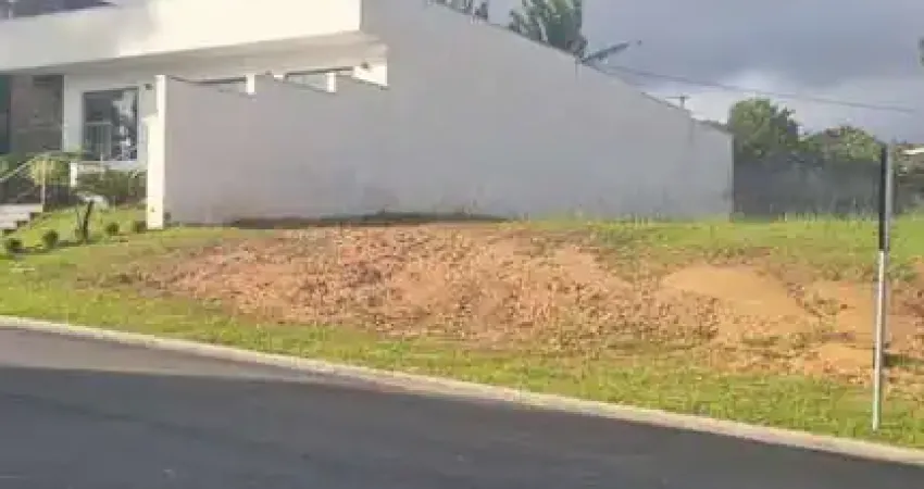 Terreno em condomínio fechado à venda no Campo Pequeno, Colombo 