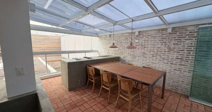 Apartamento tipo para locação em Alto de Pinheiros com 2 quartos, sendo 1 suíte, 105m²