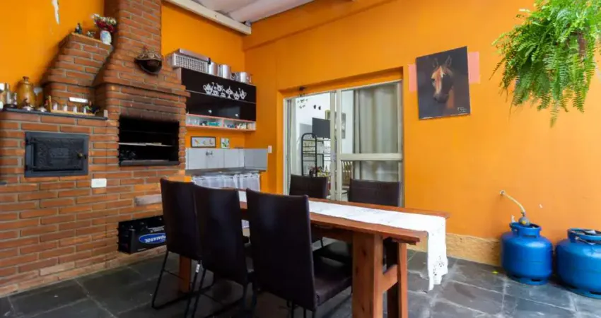 Sobrado para locação em Vila Nova Caledônia com 3 quartos, sendo 1 suíte, 168m²