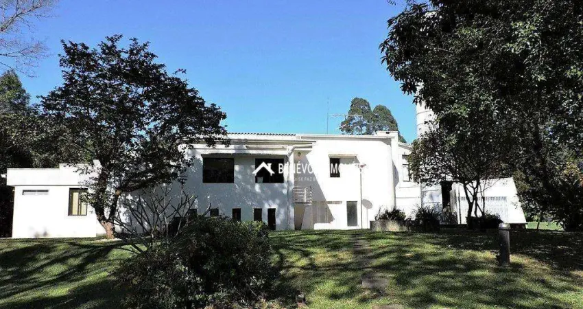 Casa com 5 dormitórios à venda, 804 m² por R$ 4.000.000 - Chácara de La Rocca - Carapicuíba/SP