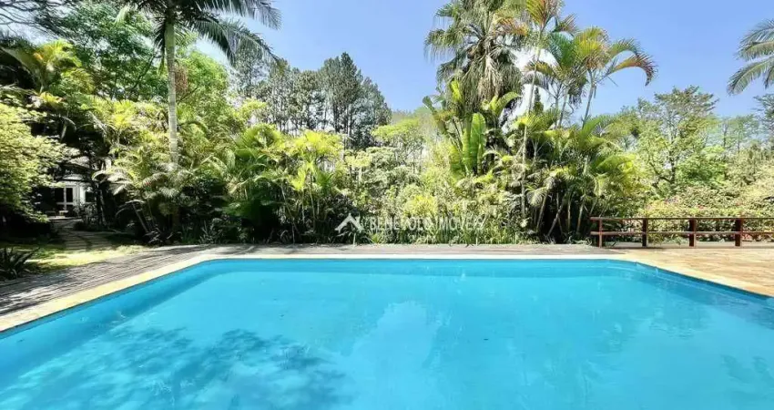 Casa com 6 dormitórios à venda, 641 m² por R$ 2.600.000 - Residencial Park - Cotia/SP