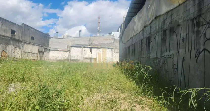 Excelente terreno 828m², plano, em localização  privilegiada