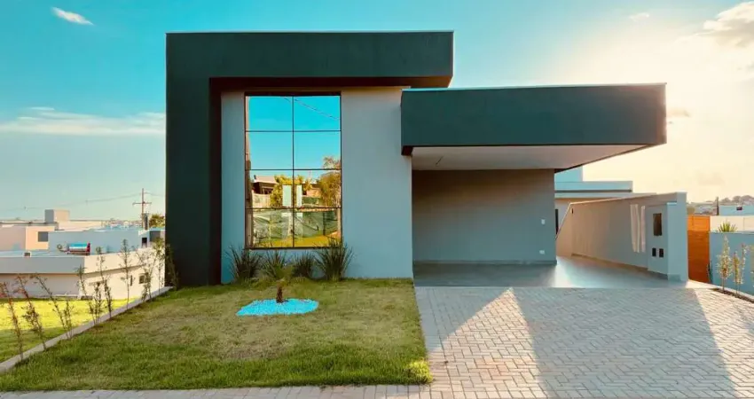 Casa assobradada com 4 dormitórios sendo 3 suítes