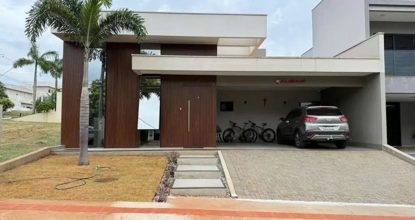 Casa térrea à venda no condomínio Bella Vittá em Londrina
