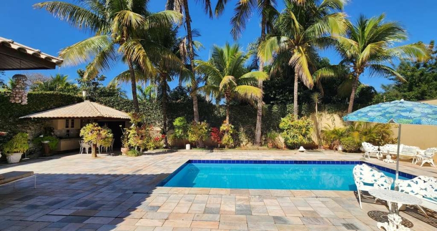 Casa Alto Padrão de 537m² com 05 suítes à venda - Jardim Canadá