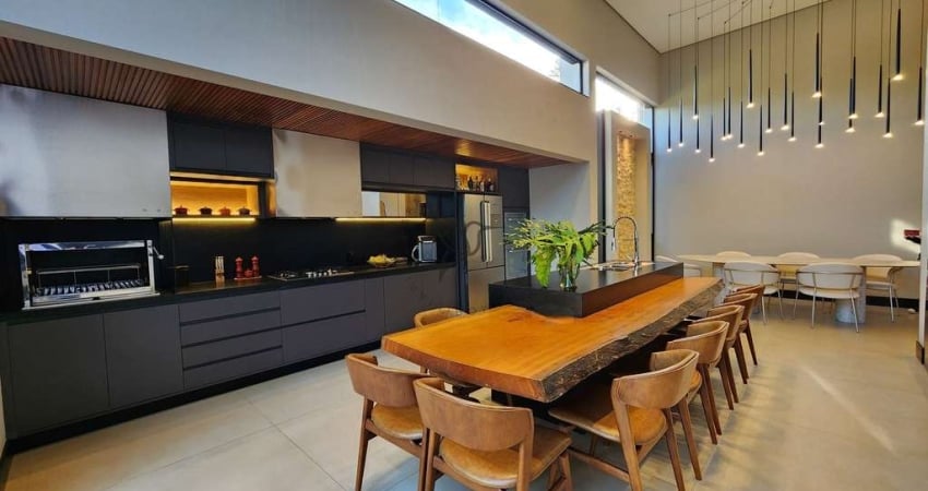 Alto do Castelo - Casa Térrea de Luxo, 219m² - 03 Suítes - Condomínio Alto do Castelo