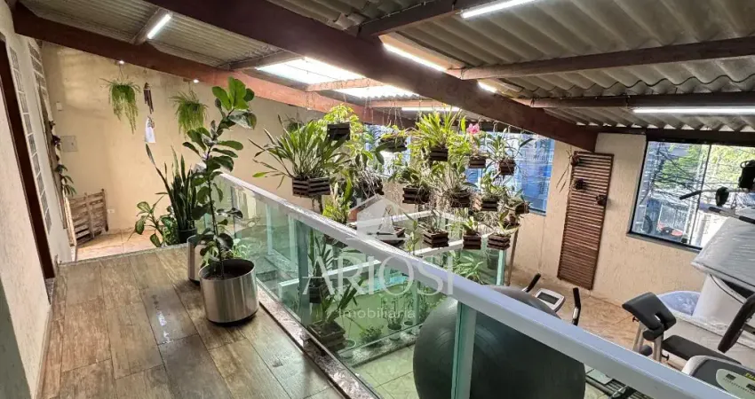 Casa com 2 dormitórios e 1 suíte, a venda na Vila Guaraciaba - 565.000,00 - Santo André/SP.
