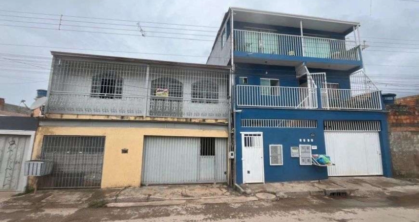 Sobrado para venda tem 250 metros quadrados com 4 quartos em Fazendinha - Brasília - DF