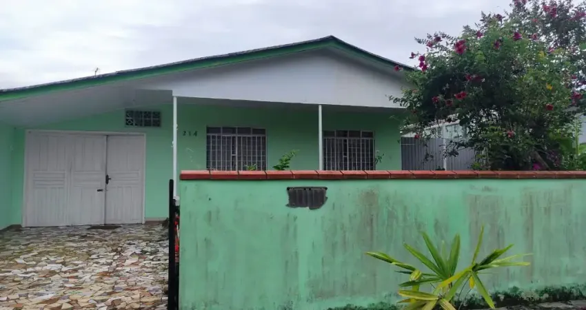 Casa com 3 quartos à venda na Avenida Paranaguá, 68, Balneário Gaivotas, Matinhos