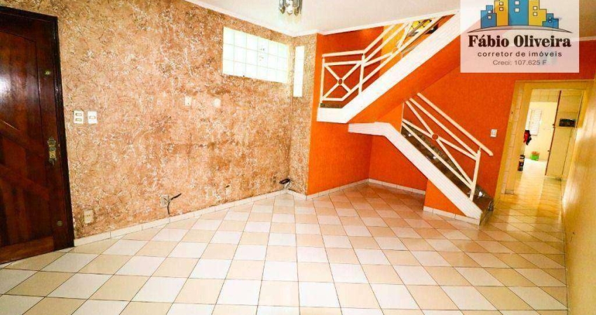Sobrado com 3 dormitórios à venda, 198 m² por R$ 540.000 - Parque Gerassi - Santo André/SP