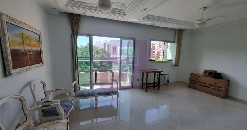 Apartamento à venda no bairro Vila Luis Antônio em Guarujá/SP