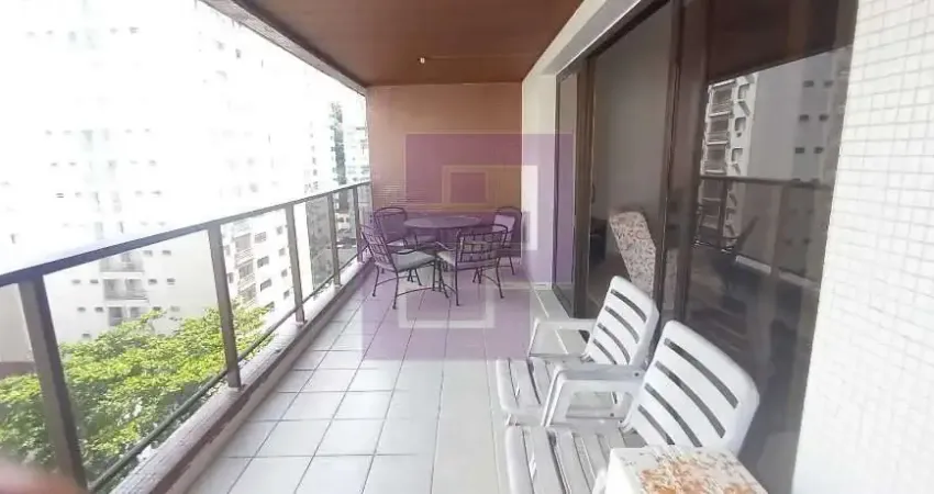 Apartamento à venda no bairro Pitangueiras em Guarujá/SP