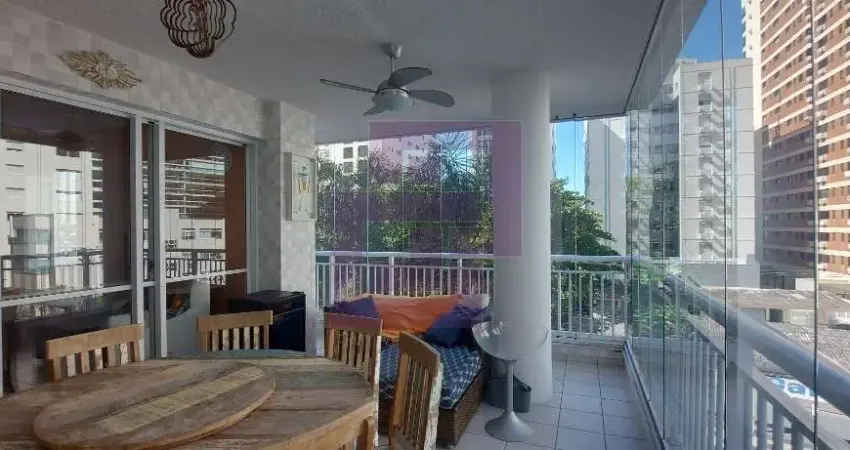 Apartamento à venda no bairro Vila Alzira em Guarujá/SP