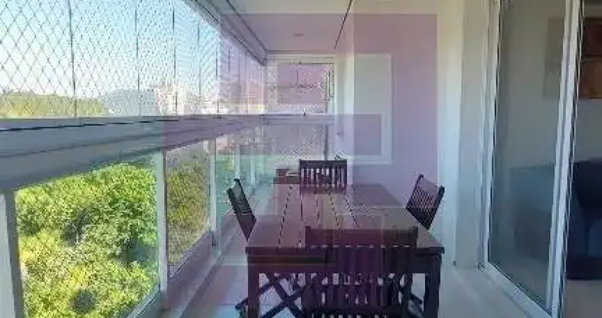 Apartamento à venda no bairro Jardim Astúrias em Guarujá/SP
