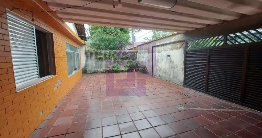 Casa à venda no bairro Vila Santo Antônio em Guarujá/SP
