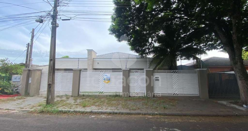 Casa com 03 Suítes e Área Gourmet com Churrasqueira no Jardim Santa Rosa