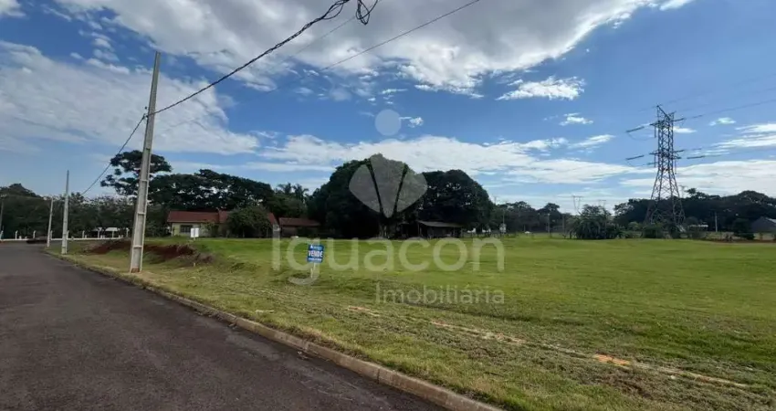 Terreno com 300m  em frente ao pesque pague Kipeixe em Três Lagoas