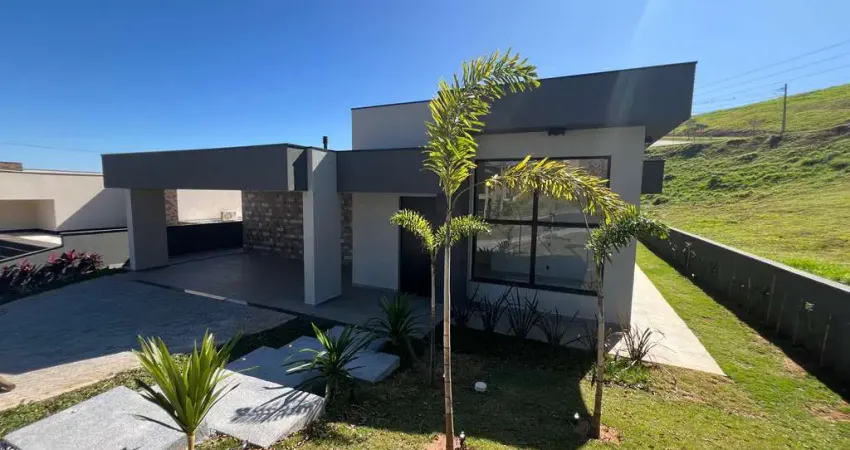 Excelente casa à venda no Condomínio Terras de Santa Cruz em Bragança Paulista/SP