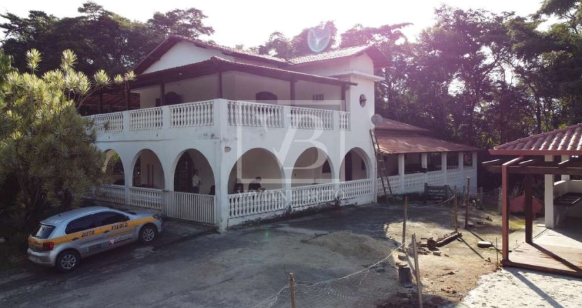 Sítio à venda, com 3 quartos, lagoa, pomar, bairro Charneca, BETIM - MG