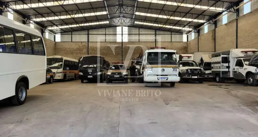 Galpão à venda, 800 m2, Laranjeiras, a 50 da Av Marco Túlio Isaac -  BETIM - MG