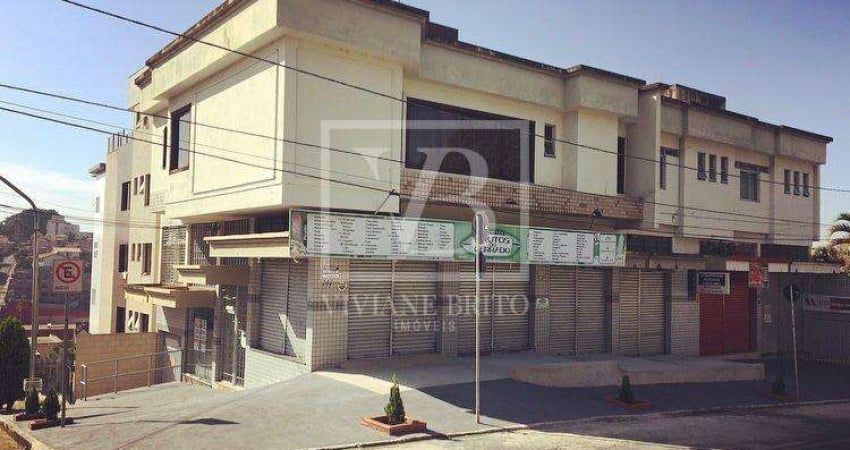 Casa para locação, Centro, BETIM - MG, com 400 m2 próximo a comércio