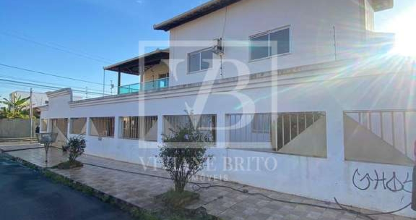 Excelente oportunidade de Casa à venda no bairro Ingá, região central de Betim.