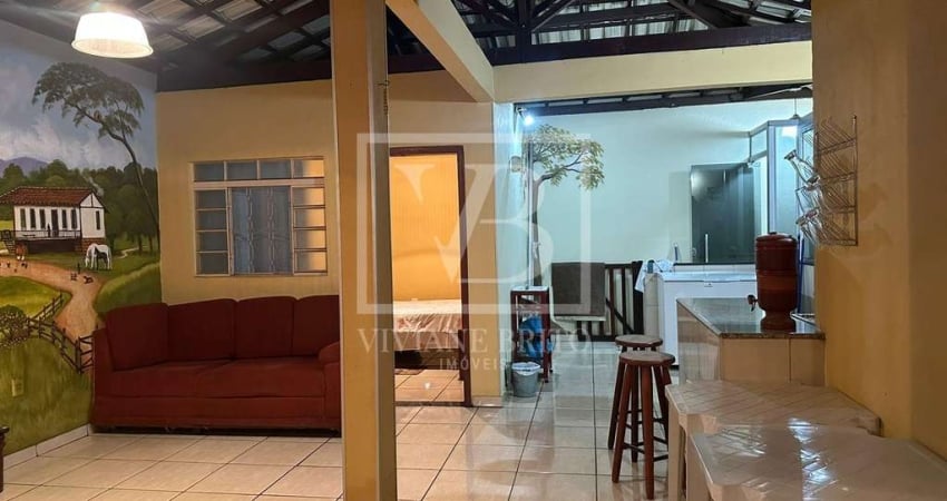 Casa à venda, com 4 dormitórios e espaço gourmet, Bandeirinhas, BETIM - MG