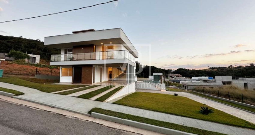 Casa à Venda em Betim - Condomínio Vale da Serra Vianópolis, BETIM - MG