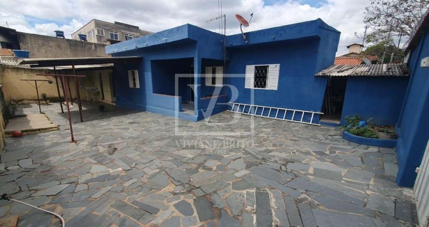 Casa com 2 quartos à venda no Santa Lúcia, Betim 