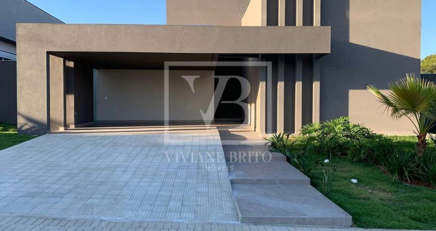 Casa com 4 quartos sendo 2 suítes no La Ville Residence em BETIM - MG