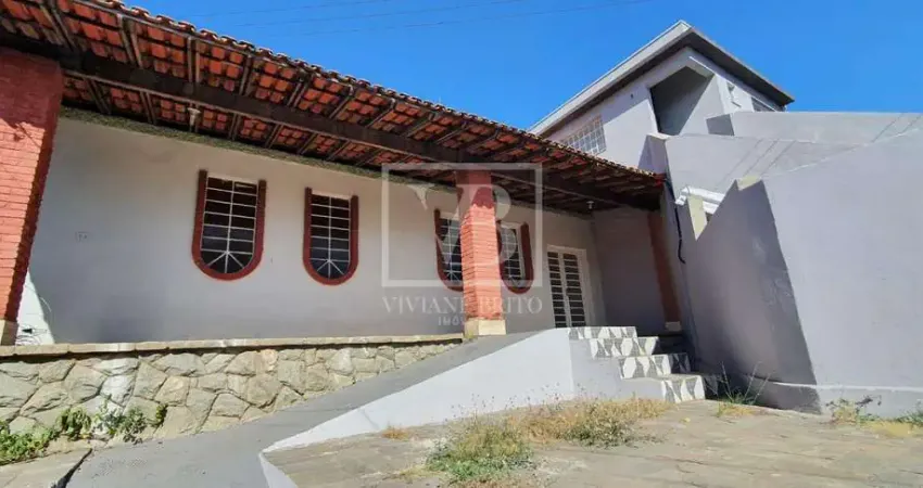 Casa para locação, 03 dormitórios, área externa, 158 m2,  centro, betim - mg